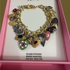 PIPPER. K Charming Gold Heart Bracelet with Colorful Charms